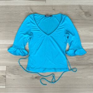 blue bisou bisou tie back top